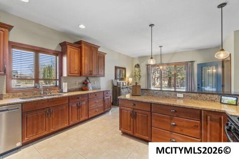 125 Boulder Mason City IA 50401