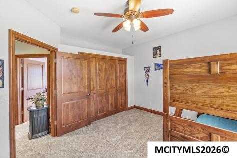 125 Boulder Mason City IA 50401