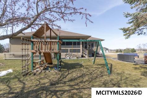 125 Boulder Mason City IA 50401