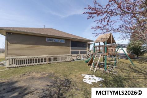 125 Boulder Mason City IA 50401