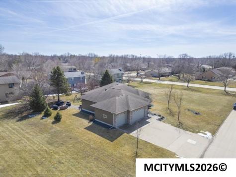 125 Boulder Mason City IA 50401