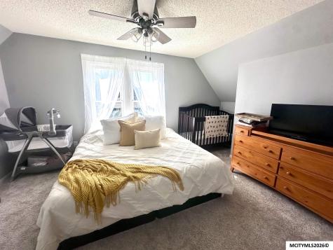 915 N Jefferson Avenue Mason City IA 50401