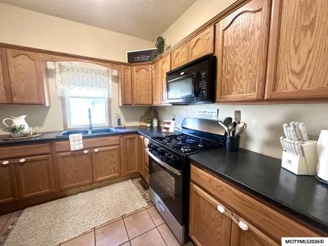 915 N Jefferson Avenue Mason City IA 50401