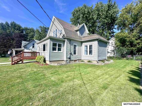 915 N Jefferson Avenue Mason City IA 50401
