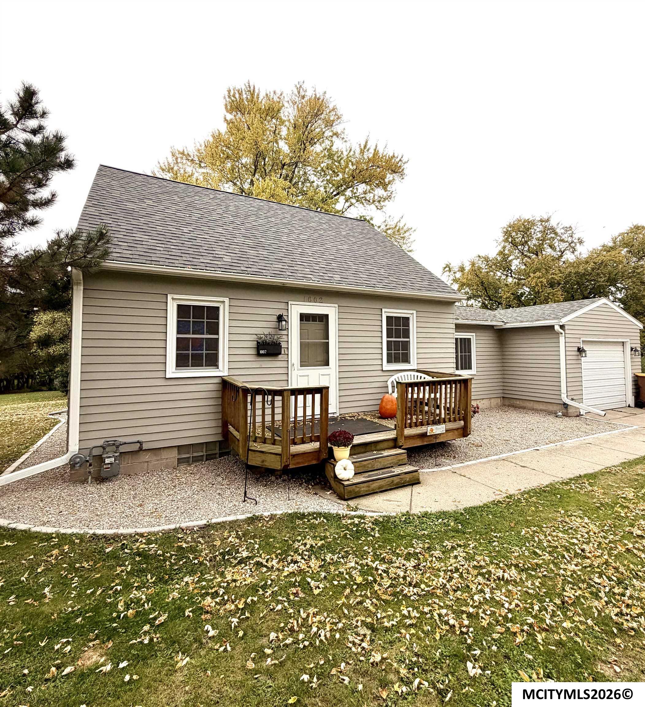 1002 S Lake Street Lake Mills IA 50450
