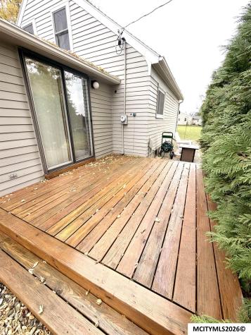 1002 S Lake Street Lake Mills IA 50450