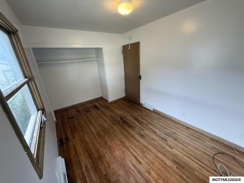 2705 S Adams Avenue Mason City IA 50401