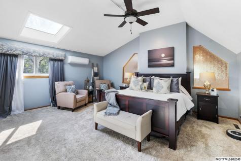 21748 A Owl Avenue Mason City IA 50401