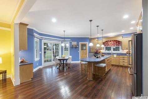 125 Pebble Creek Drive Mason City IA 50401