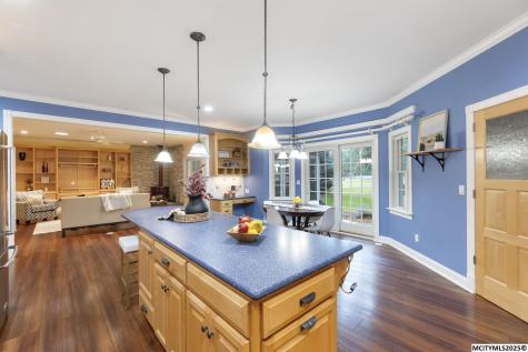 125 Pebble Creek Drive Mason City IA 50401