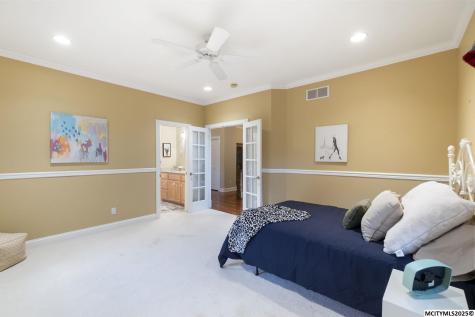 125 Pebble Creek Drive Mason City IA 50401