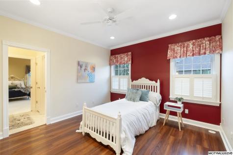 125 Pebble Creek Drive Mason City IA 50401