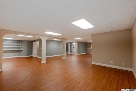 125 Pebble Creek Drive Mason City IA 50401