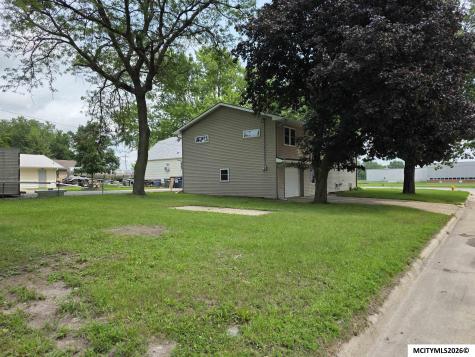 1730 S Taft Mason City IA 50401