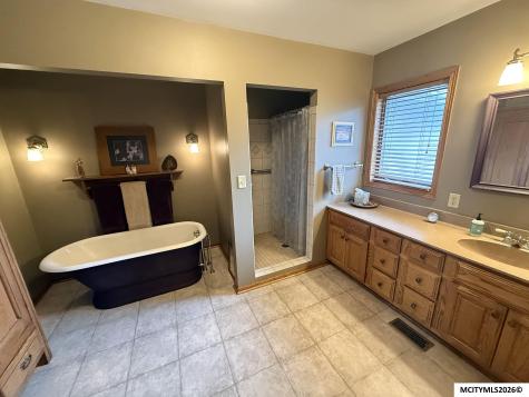 35560 A 180th Avenue Forest City IA 50436