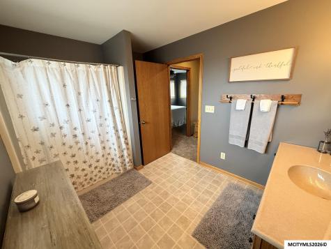 35560 A 180th Avenue Forest City IA 50436