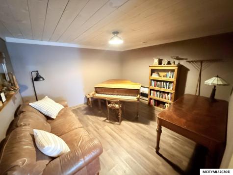 35560 A 180th Avenue Forest City IA 50436