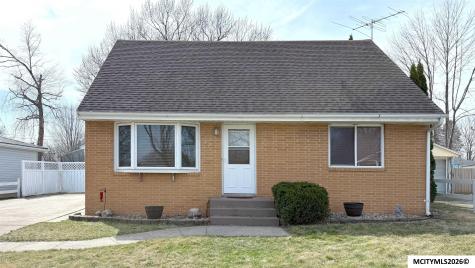 99 Mission Drive Mason City IA 50401