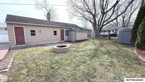 99 Mission Drive Mason City IA 50401
