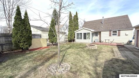 99 Mission Drive Mason City IA 50401