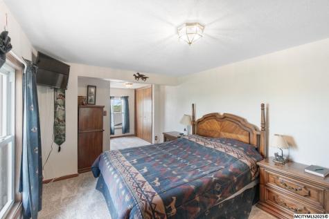 12489 285th Street Mason City IA 50401