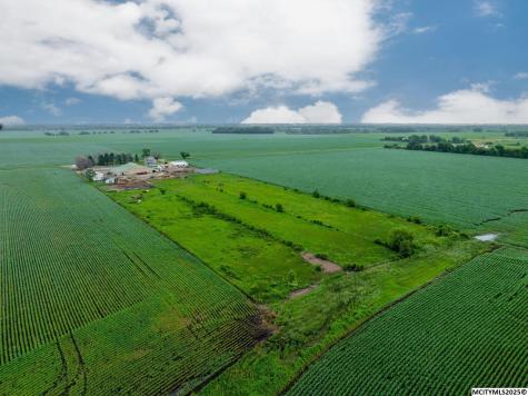 12489 285th Street Mason City IA 50401