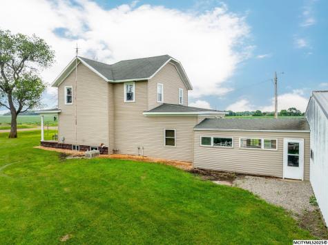 12489 285th Street Mason City IA 50401