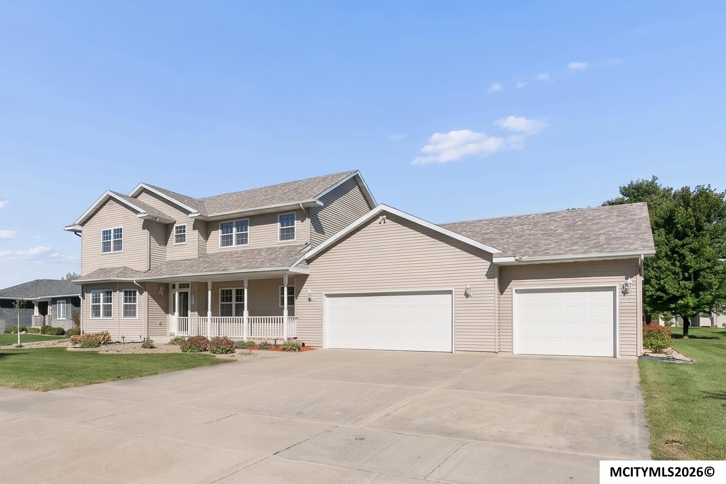 2916 Sunrise Court Mason City IA 50401