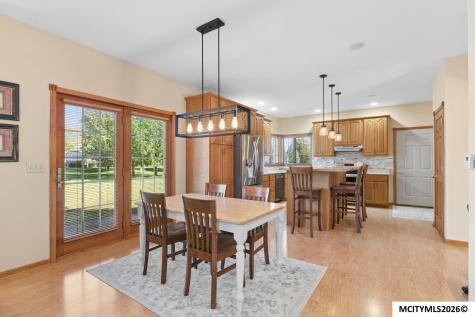 2916 Sunrise Court Mason City IA 50401