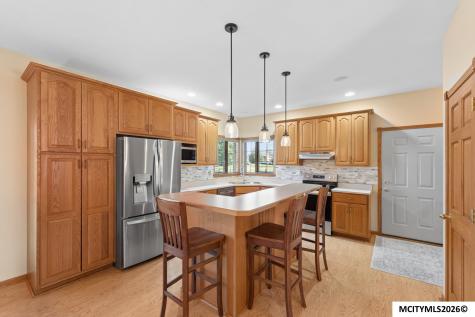 2916 Sunrise Court Mason City IA 50401