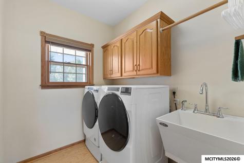 2916 Sunrise Court Mason City IA 50401