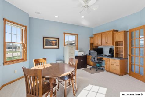 2916 Sunrise Court Mason City IA 50401