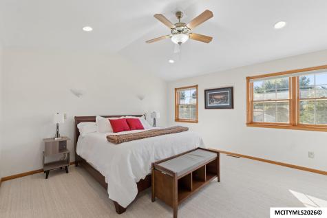 2916 Sunrise Court Mason City IA 50401