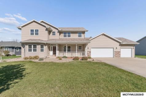 2916 Sunrise Court Mason City IA 50401