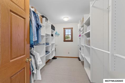 2916 Sunrise Court Mason City IA 50401