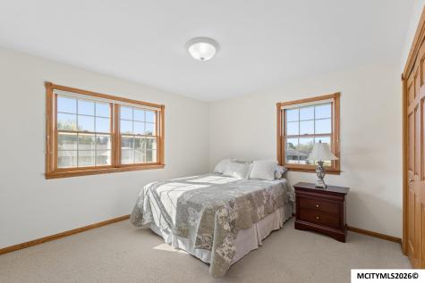 2916 Sunrise Court Mason City IA 50401