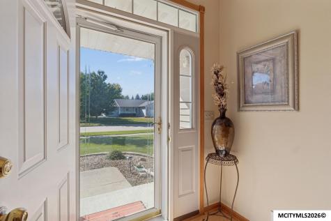 2916 Sunrise Court Mason City IA 50401