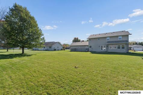 2916 Sunrise Court Mason City IA 50401