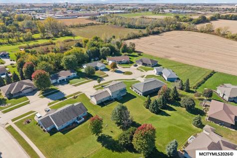 2916 Sunrise Court Mason City IA 50401