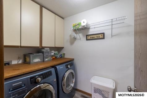 740 Briarstone Drive Mason City IA 50401