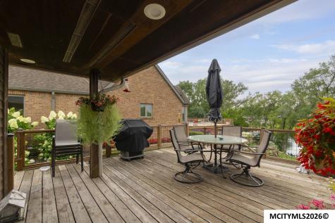 740 Briarstone Drive Mason City IA 50401