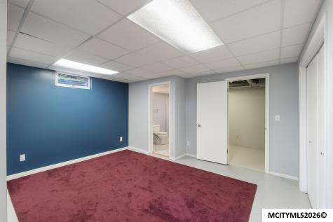 1021 15th SE Mason City IA 50401