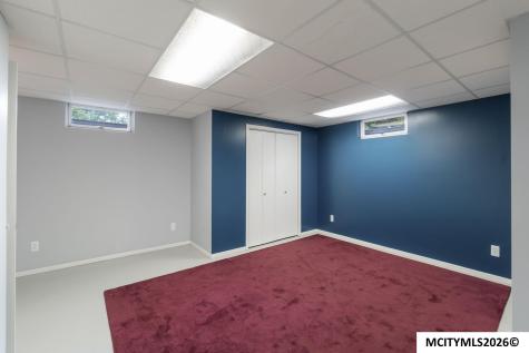 1021 15th SE Mason City IA 50401