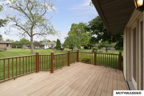1021 15th SE Mason City IA 50401