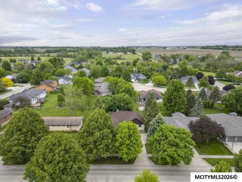 1021 15th SE Mason City IA 50401