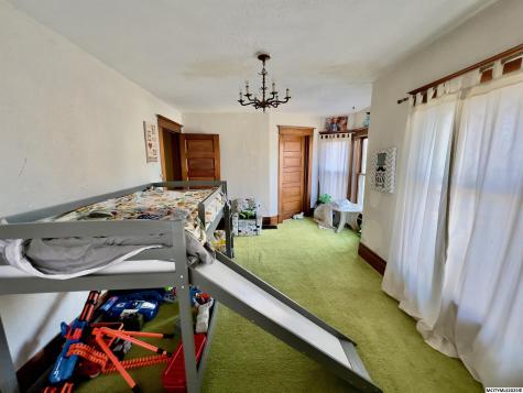 1602 Clark Street Charles City IA 50616