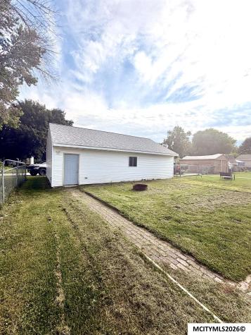 541 19th SE Mason City IA 50401