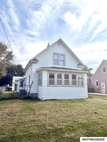 541 19th SE Mason City IA 50401