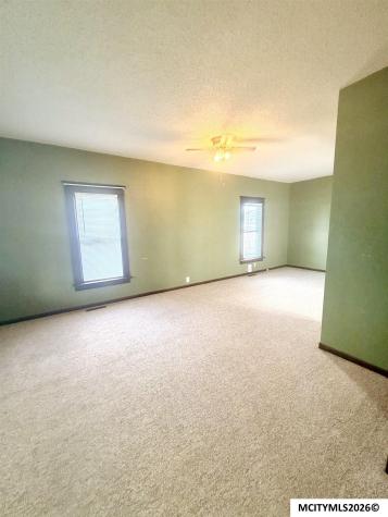 541 19th SE Mason City IA 50401