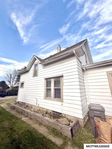 541 19th SE Mason City IA 50401